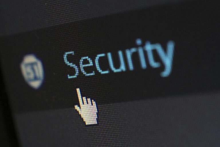 security-protection-anti-virus-software-60504-60504